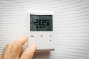 wall humidity regulator